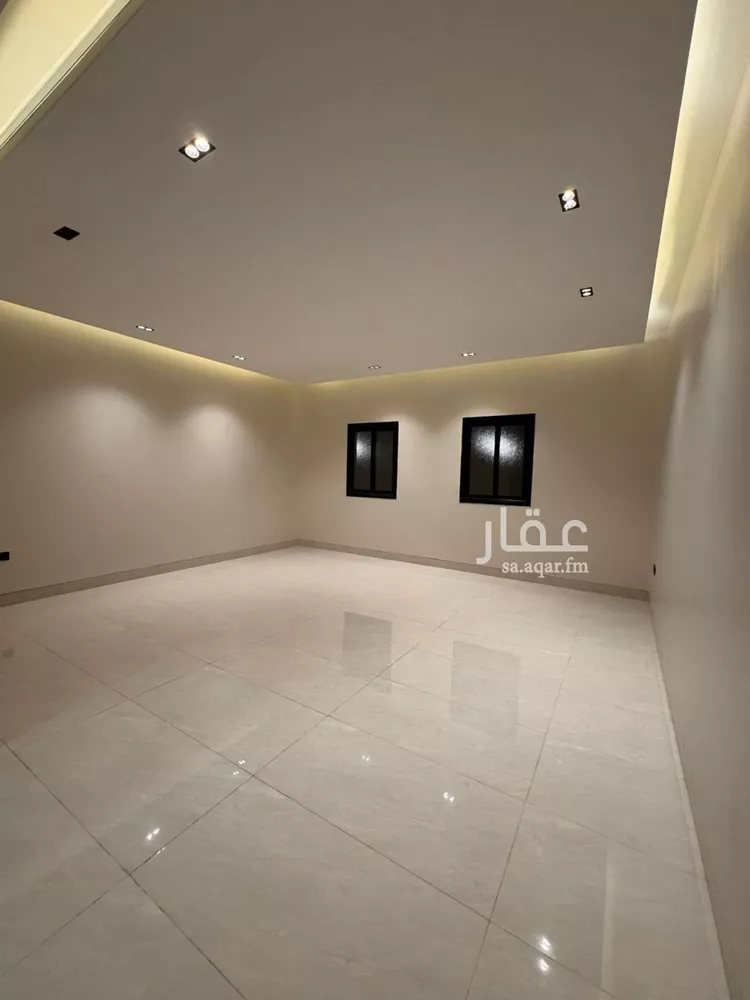 Villa for Sale in Riyadh Al Arid 9