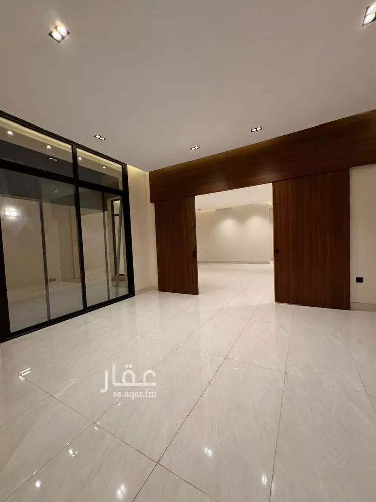 فيلا للبيع في شارع عبدالله بن فهيد, حي العارض, مدينة الرياض, منطقة الرياض صورة 5