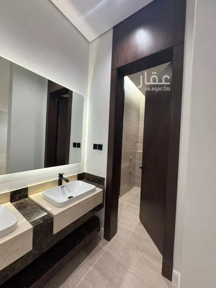 فيلا للبيع في شارع الحسن بن الهيثم, حي النرجس, مدينة الرياض, منطقة الرياض صورة 4