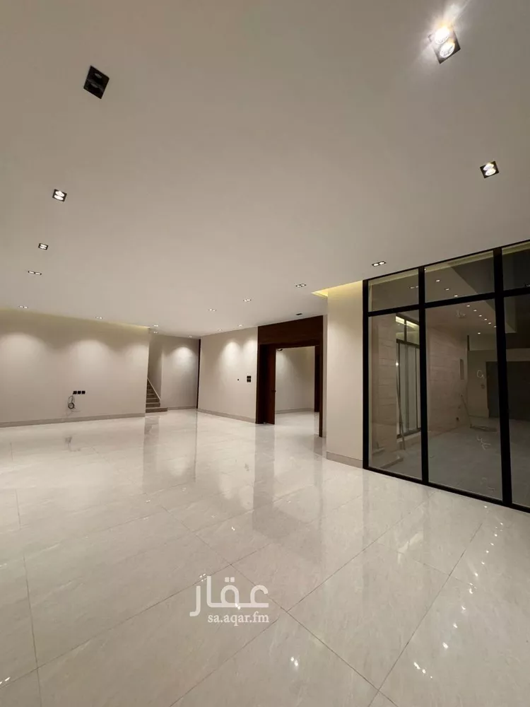 Villa for Sale in Riyadh Al Arid 15