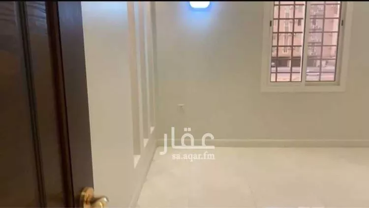 شقة للإيجار في شارع عوف بن حاجر الازدي ، حي مريخ ، جدة ، جدة صورة 3
