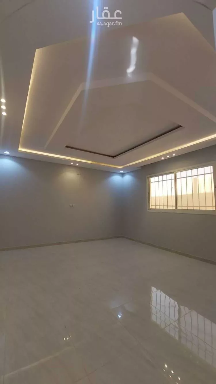 فيلا للبيع في شارع المدائن 113, حي المدائن, مدينة حائل, منطقة حائل صورة 4