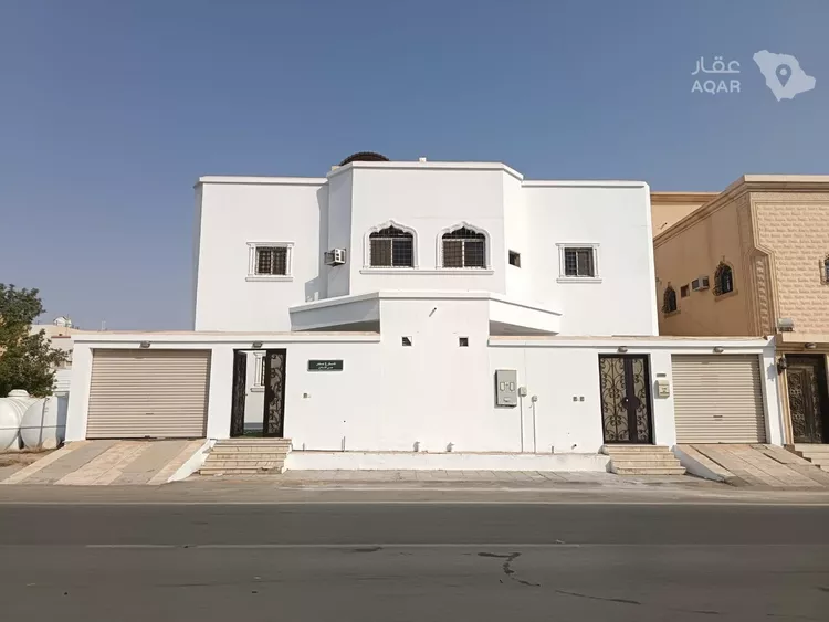 فيلا للإيجار في شارع اسماعيل بن اسحاق القاضي, حي الإسكان, مدينة بريدة, منطقة القصيم