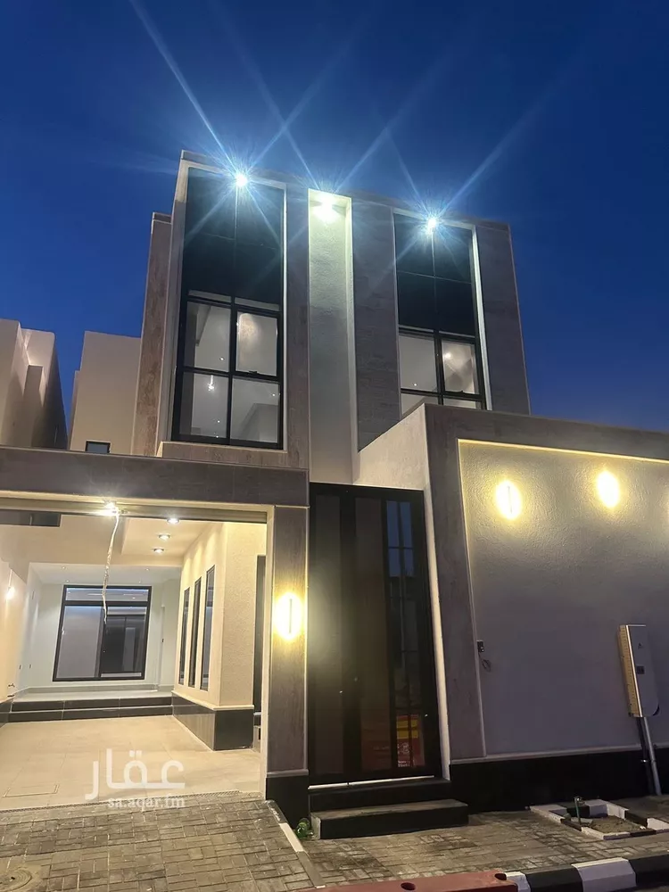 فيلا للبيع في شارع النجوم, حي الشروق, مدينة الدمام, المنطقة الشرقية