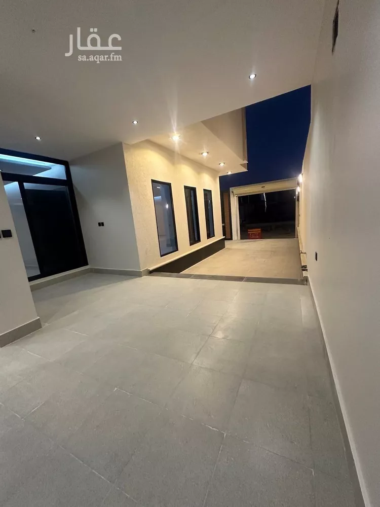 فيلا للبيع في شارع النجوم, حي الشروق, مدينة الدمام, المنطقة الشرقية صورة 2