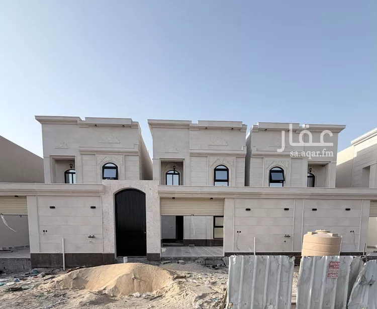 فيلا للبيع في شارع ابو فرج الاصفهاني, حي المنار, مدينة الدمام, المنطقة الشرقية صورة 2