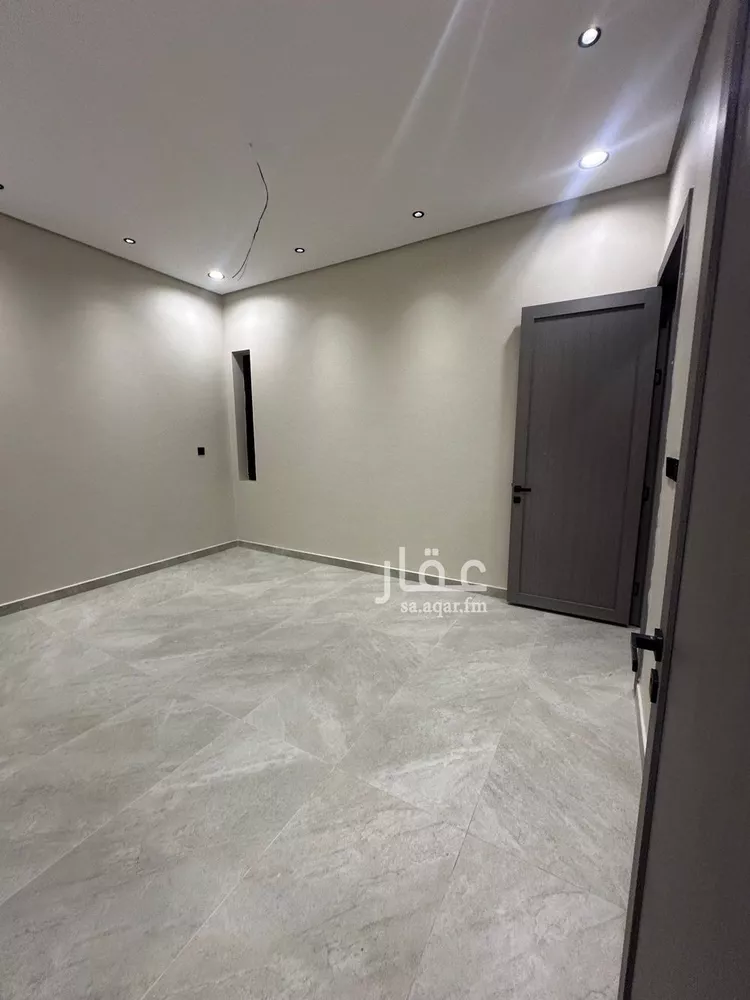 فيلا للبيع في شارع النجوم, حي الشروق, مدينة الدمام, المنطقة الشرقية صورة 3