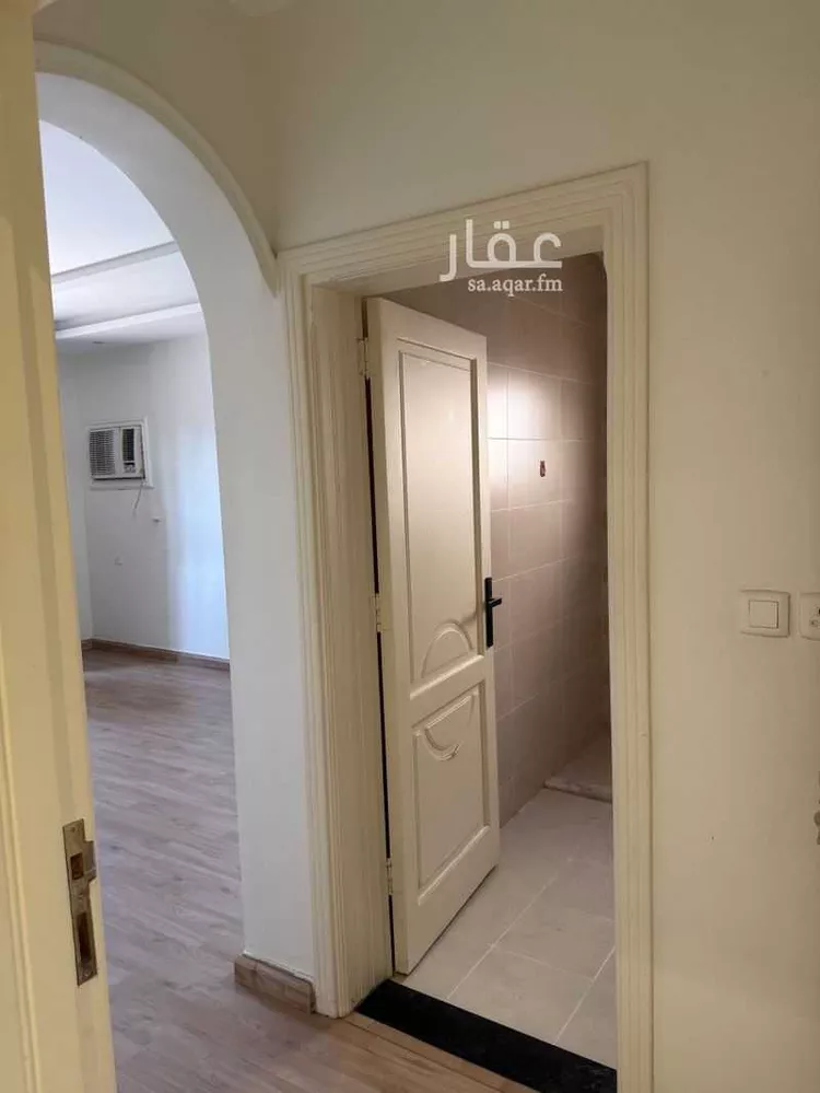 شقة للإيجار في شارع اسماعيل اللخمي ، حي بنى مالك ، جدة ، جدة صورة 3