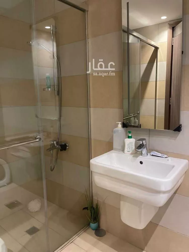 شقة للبيع في شارع بشار بن برد, حي العليا, مدينة الخبر, المنطقة الشرقية صورة 4