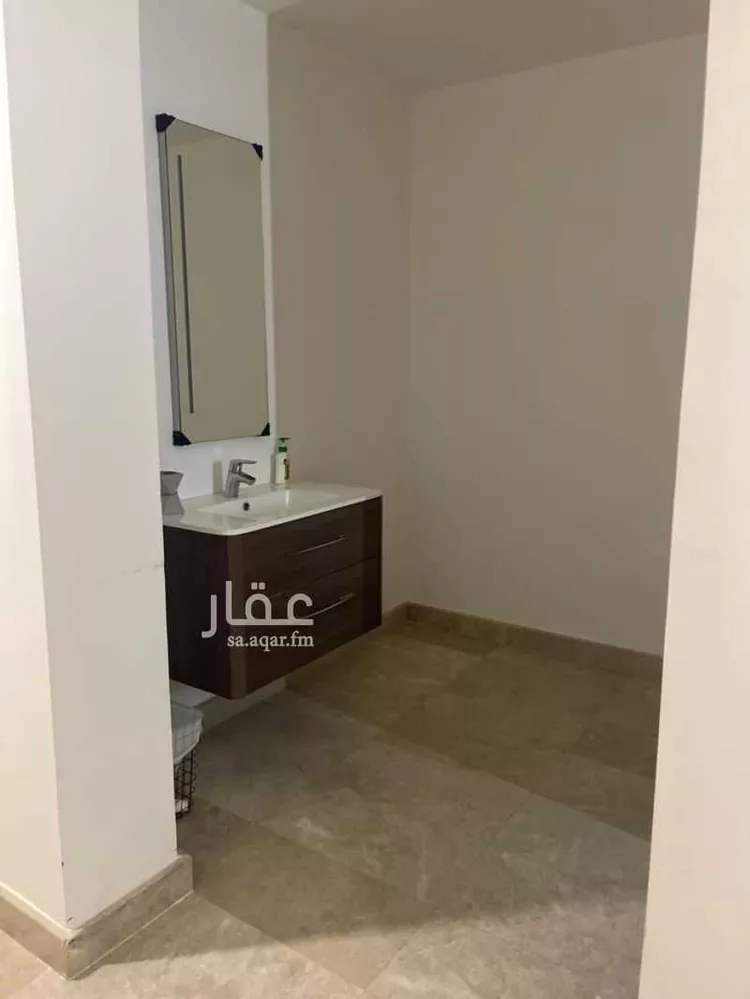 شقة للإيجار في شارع غيلان ابن عقبة ، حي العليا ، الخبر ، الخبر