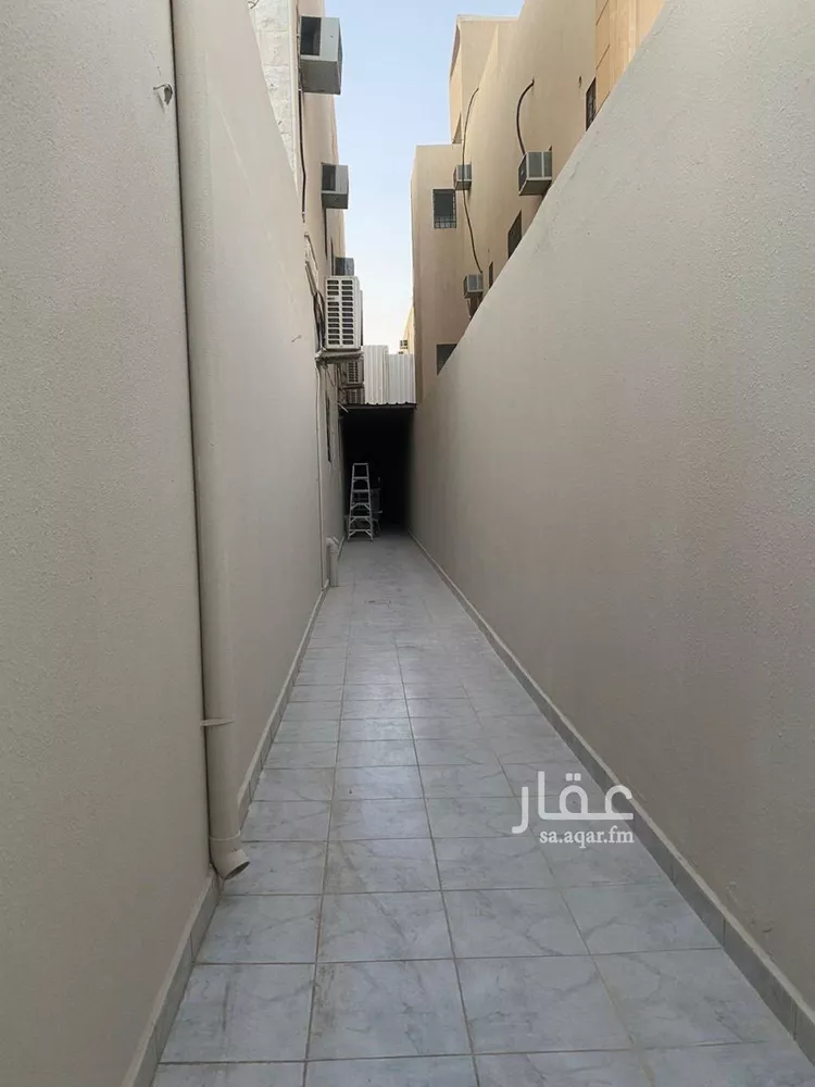 فيلا للبيع في شارع الحسن بن إبراهيم, حي السعادة, مدينة الرياض, منطقة الرياض صورة 3