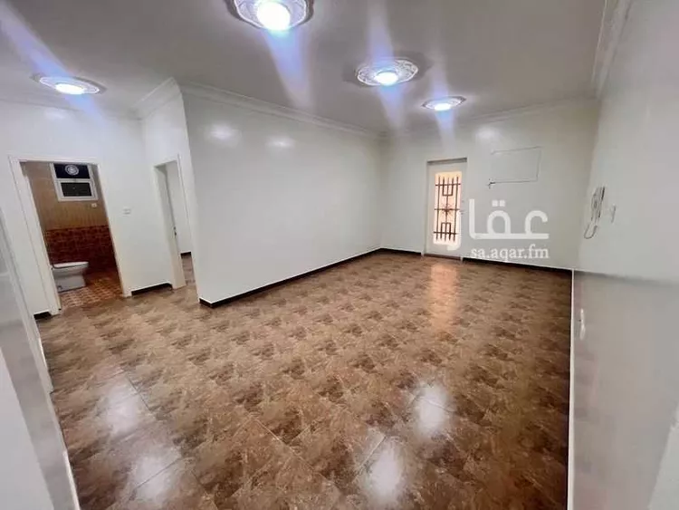 شقة للإيجار في شارع أحمد بن منيع, حي الحزم, مدينة الرياض, منطقة الرياض 8