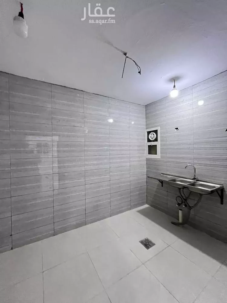 عمارة للبيع في شارع الجوز, حي منفوحة الجديدة, مدينة الرياض, منطقة الرياض صورة 2