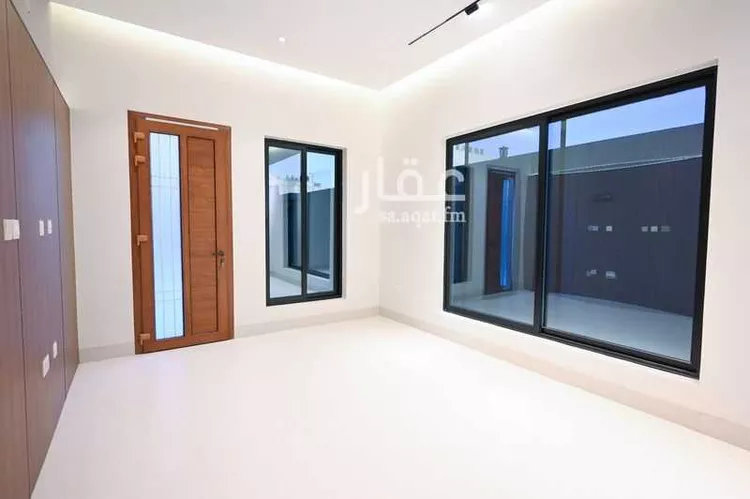 فيلا للبيع في شارع سكاكا, حي القصور, مدينة الظهران, المنطقة الشرقية 7