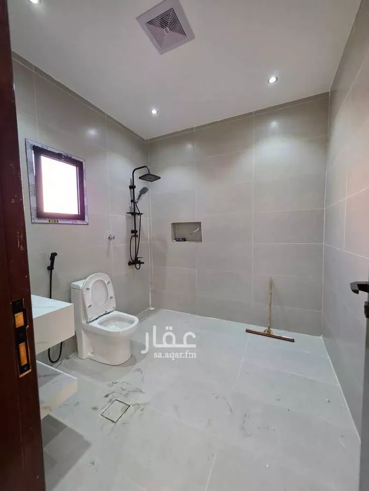 فيلا للبيع في شارع محمد ربيعه العوسجي, حي الرياض, مدينة جدة, منطقة مكة المكرمة صورة 4