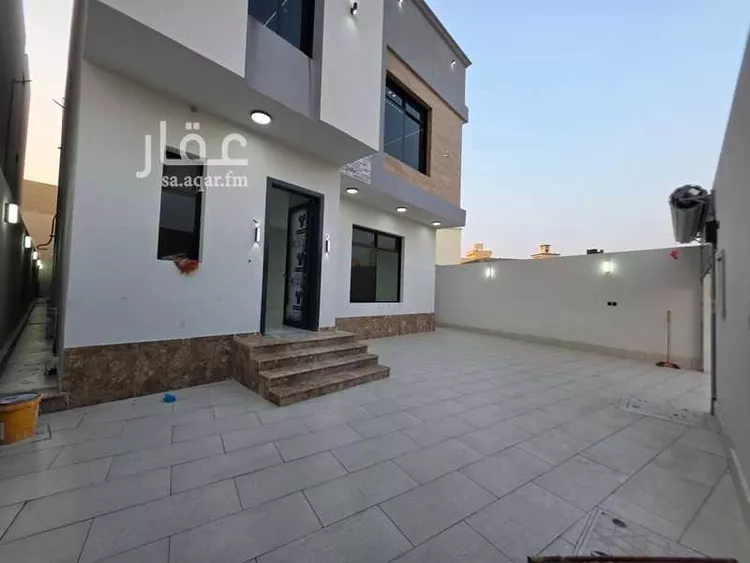 عمارة للبيع في شارع حمزة المرزوقي ابو حسين, حي الصالحية, مدينة جدة, منطقة مكة المكرمة صورة 2