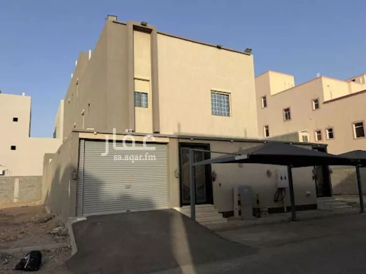 فيلا للبيع في شارع فضيلة الشيخ حافظ محمد حافظ, حي الرياض, مدينة جدة, منطقة مكة المكرمة