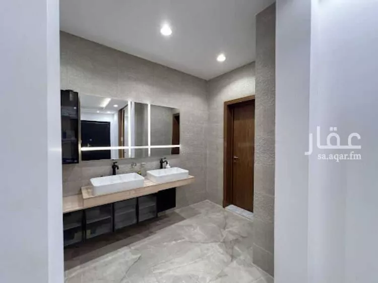 فيلا للبيع في شارع فضيلة الشيخ حافظ محمد حافظ, حي الرياض, مدينة جدة, منطقة مكة المكرمة صورة 5