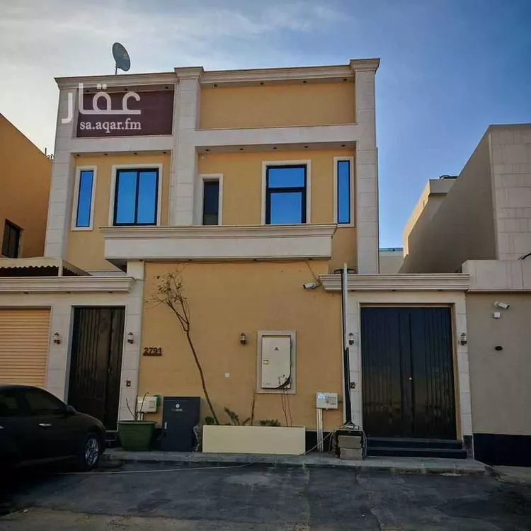 فيلا للإيجار في شارع ابن رشد, حي الفاروق, مدينة الرياض, منطقة الرياض