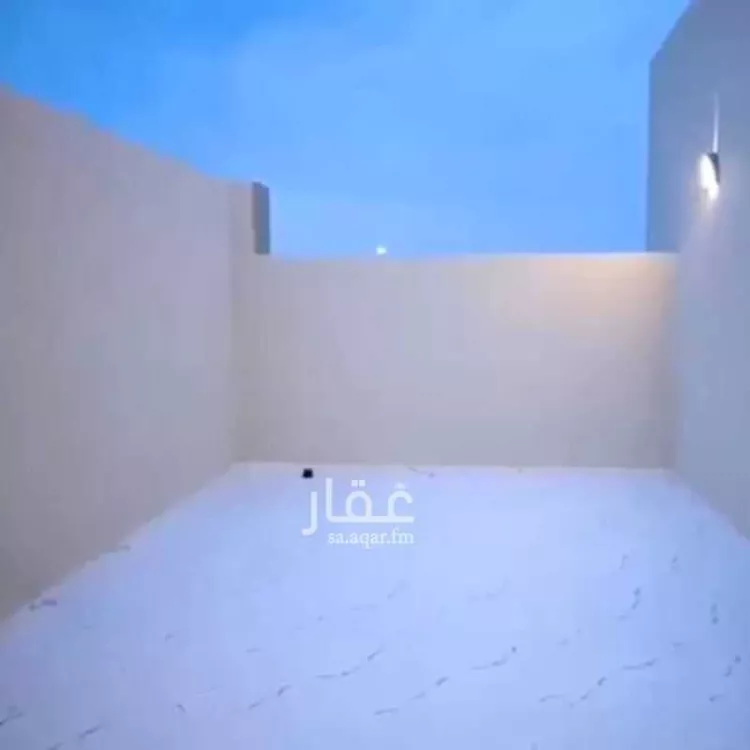 فيلا للبيع في شارع الخوارزمي, حي المطار, مدينة المجمعة, منطقة الرياض صورة 2