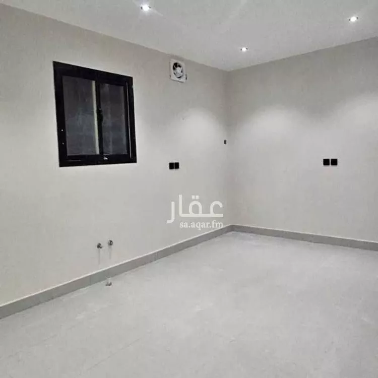 Floor for Sale in Riyadh Al Janadriyah صورة 3