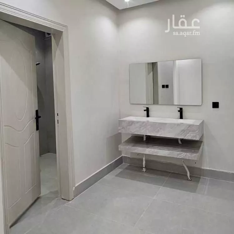 Floor for Sale in Riyadh Al Janadriyah صورة 5