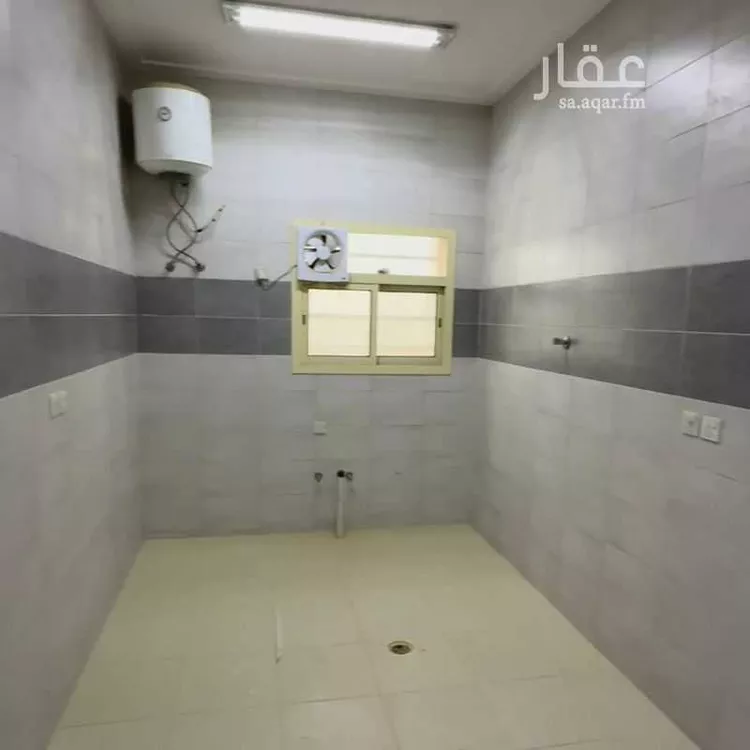 شقة للبيع في شارع صفيح, حي العزيزية, مدينة الرياض, منطقة الرياض صورة 4