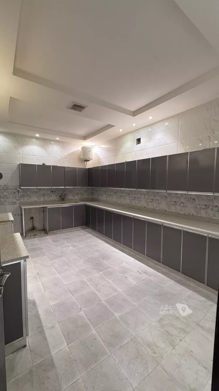 Floor for Rent in Riyadh Al Yarmouk صورة 4