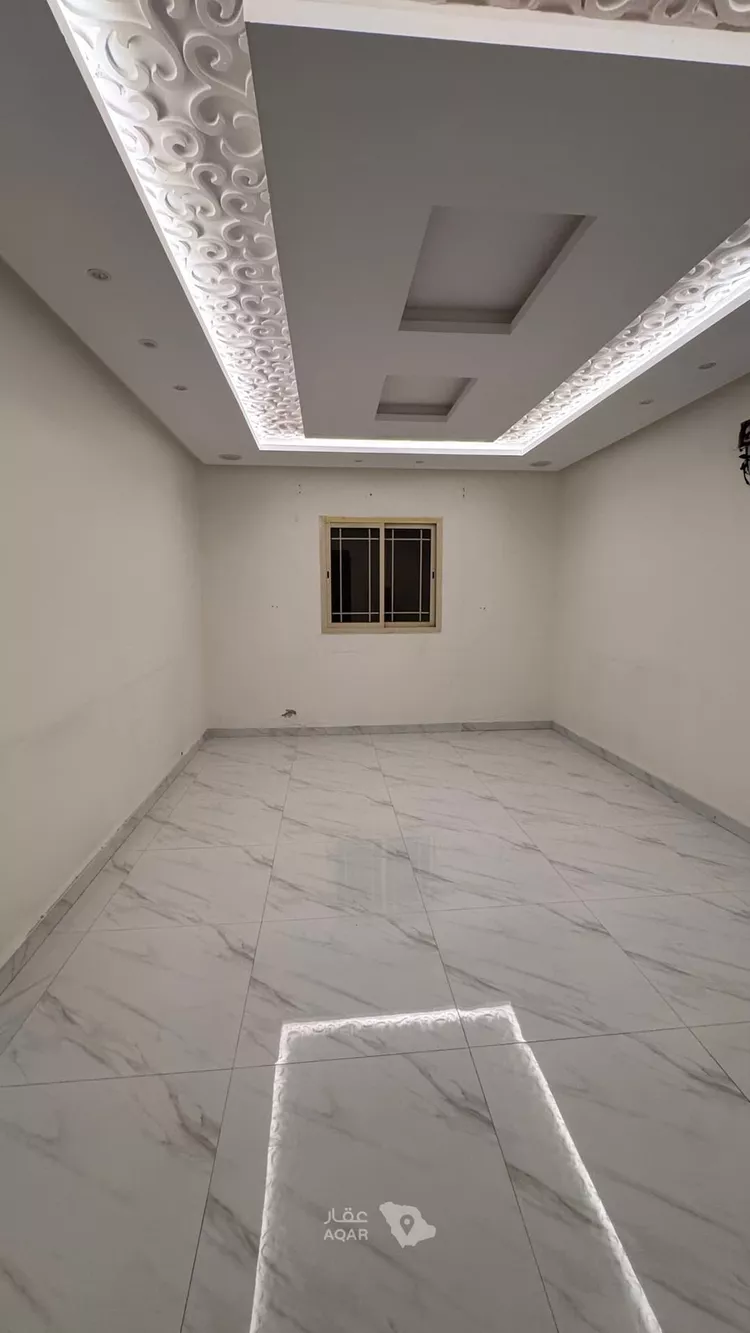 Floor for Rent in Riyadh Al Yarmouk 6