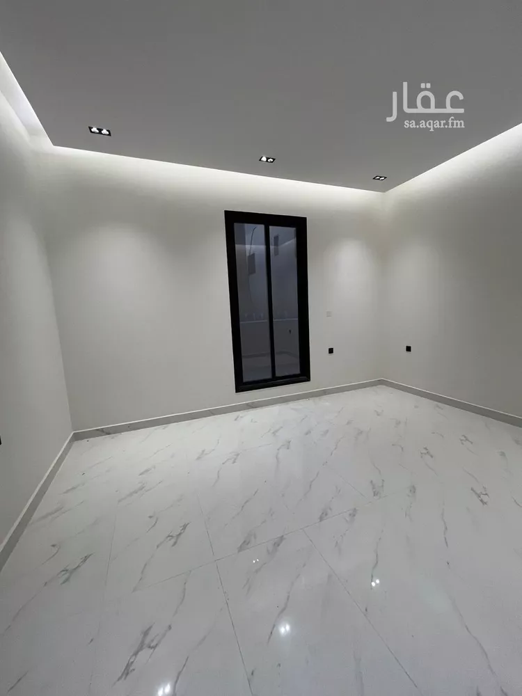 Floor for Sale in Riyadh Al Munsiyah 12