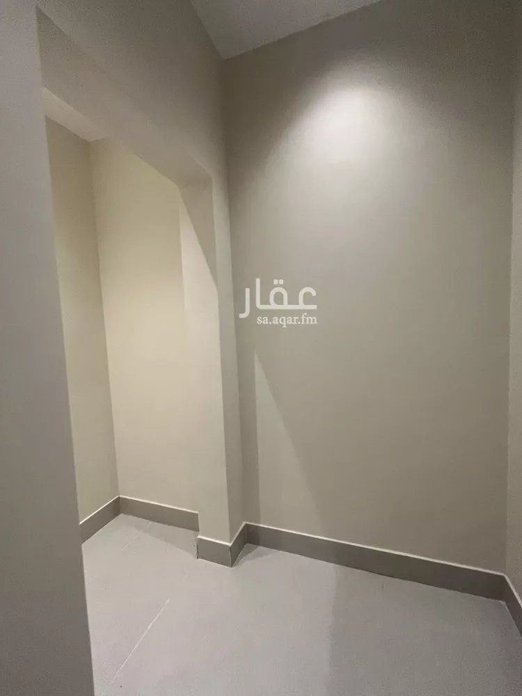دور للبيع في شارع المديني, حي الأندلس, مدينة الرياض, منطقة الرياض 9