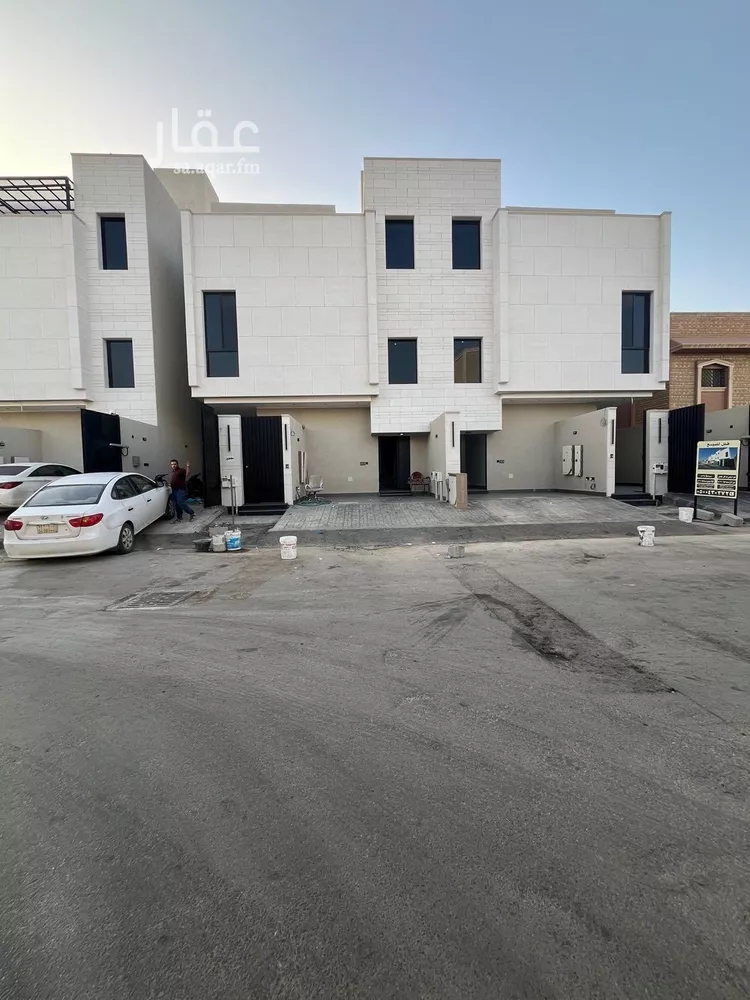 دور للبيع في شارع المديني, حي الأندلس, مدينة الرياض, منطقة الرياض
