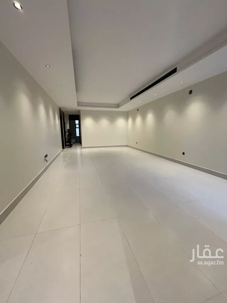 دور للبيع في شارع المديني, حي الأندلس, مدينة الرياض, منطقة الرياض 7