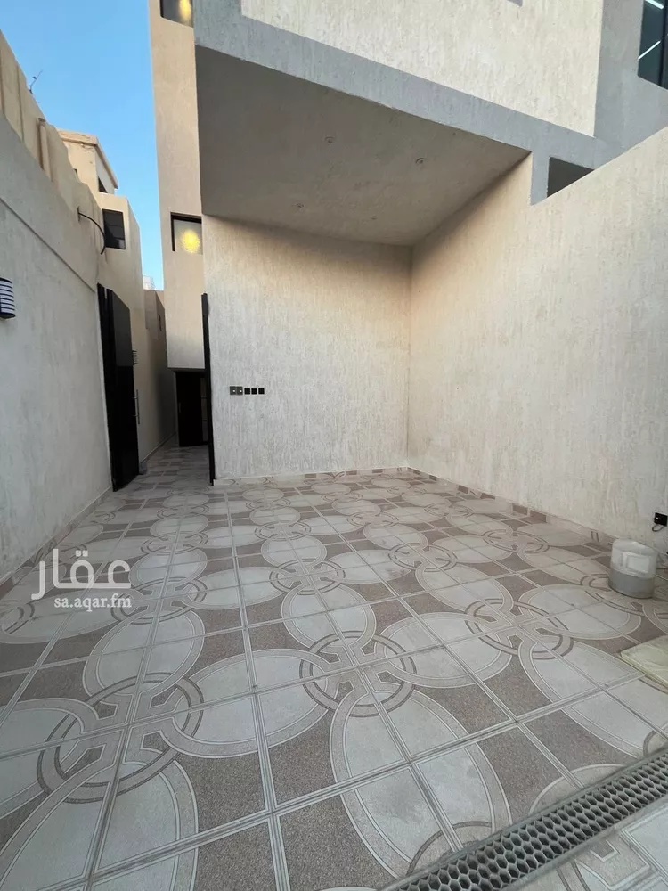 دور للبيع في شارع عبدالغني بن سلام, حي الملك فيصل, مدينة الرياض, منطقة الرياض 14