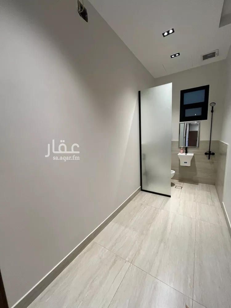 Floor for Sale in Riyadh Qurtubah 10