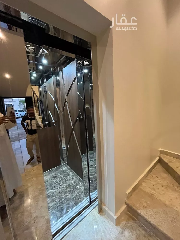 Floor for Sale in Riyadh Qurtubah صورة 3