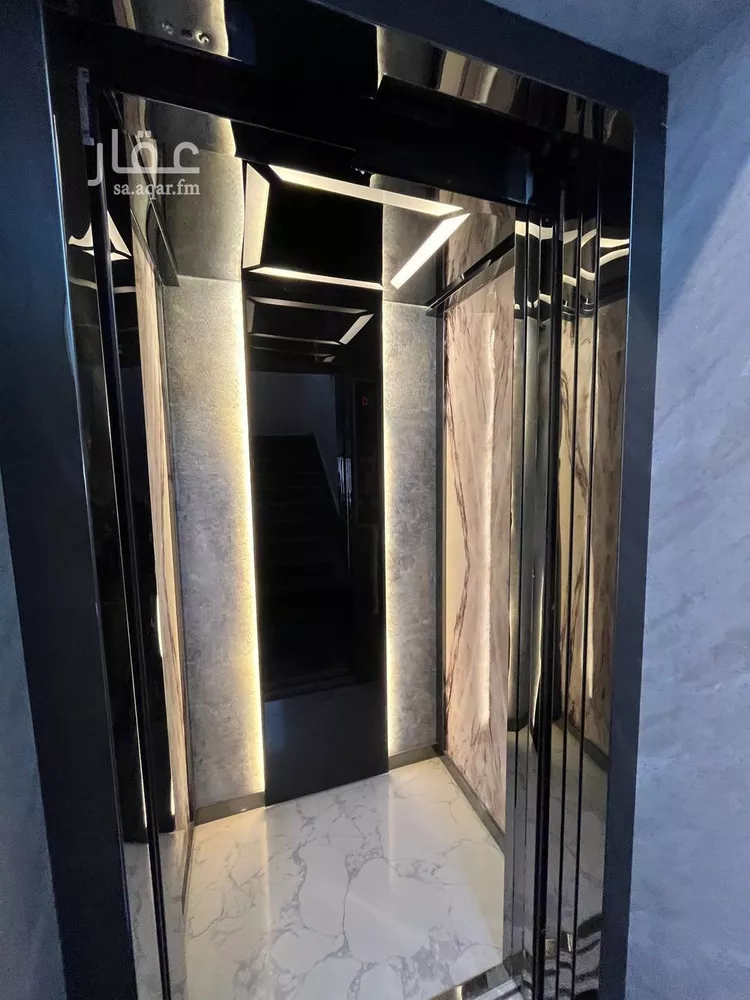 دور للبيع في شارع بعلبك, حي النهضة, مدينة الرياض, منطقة الرياض صورة 3