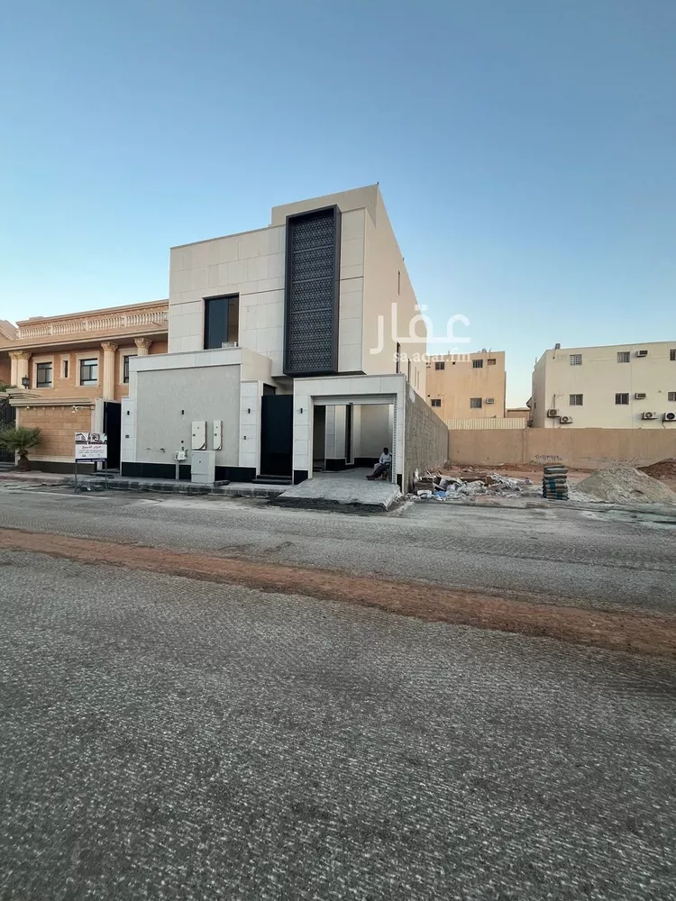 دور للبيع في شارع الصنوان, حي إشبيلية, مدينة الرياض, منطقة الرياض صورة 2