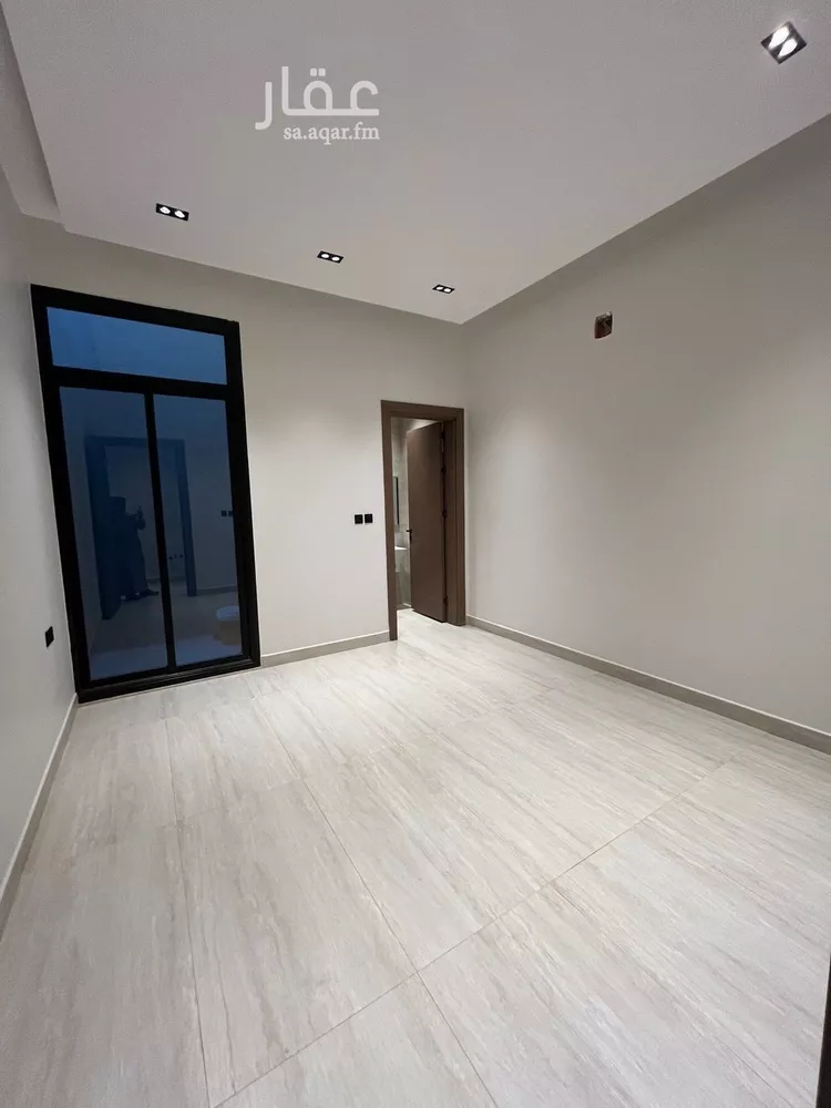 Floor for Sale in Riyadh Qurtubah 11