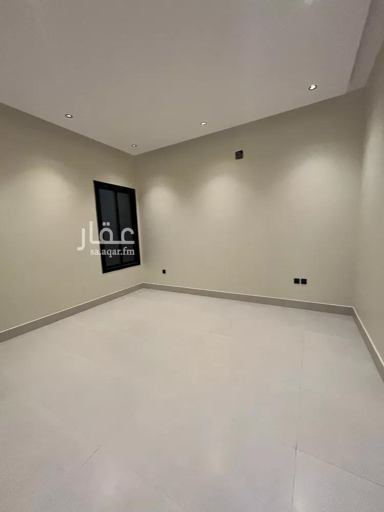 دور للبيع في شارع المديني, حي الأندلس, مدينة الرياض, منطقة الرياض 14