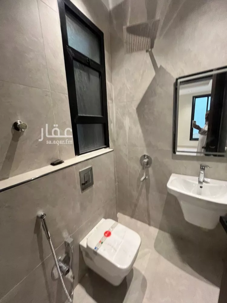 دور للبيع في شارع بعلبك, حي النهضة, مدينة الرياض, منطقة الرياض 15
