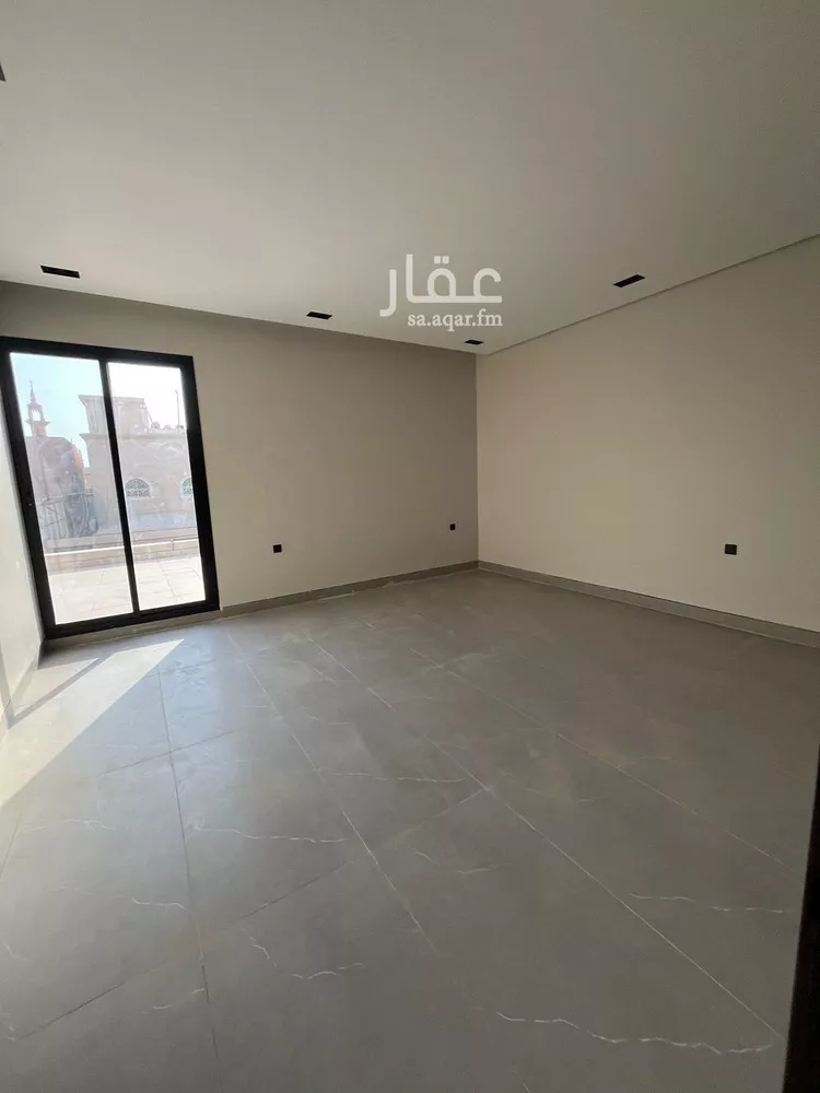 دور للبيع في شارع العينين, حي إشبيلية, مدينة الرياض, منطقة الرياض صورة 5