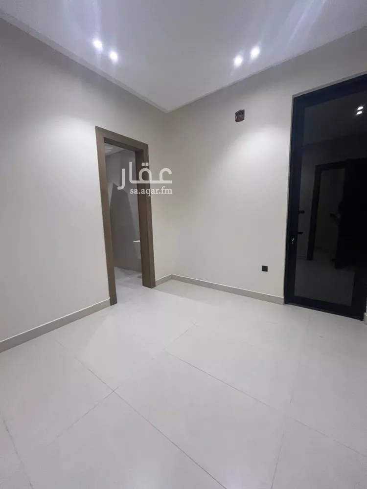 فيلا للبيع في شارع فاس, حي اليرموك, مدينة الرياض, منطقة الرياض 18