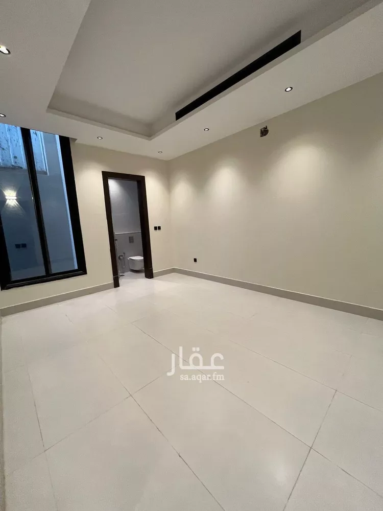 دور للبيع في شارع المديني, حي الأندلس, مدينة الرياض, منطقة الرياض 15