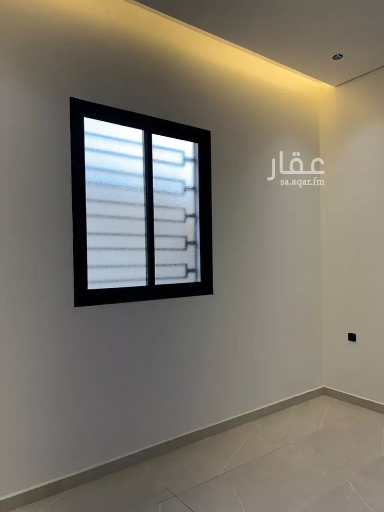عمارة للإيجار في شارع عثمان بن صدقه, حي طويق, مدينة الرياض, منطقة الرياض 8