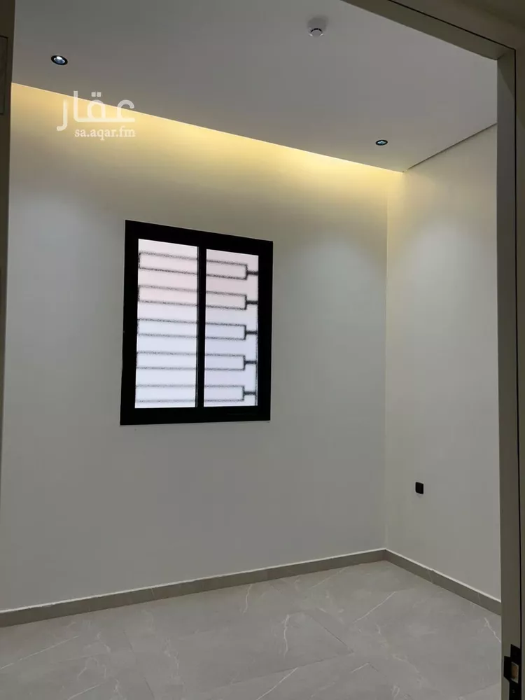 عمارة للإيجار في شارع عثمان بن صدقه, حي طويق, مدينة الرياض, منطقة الرياض 7