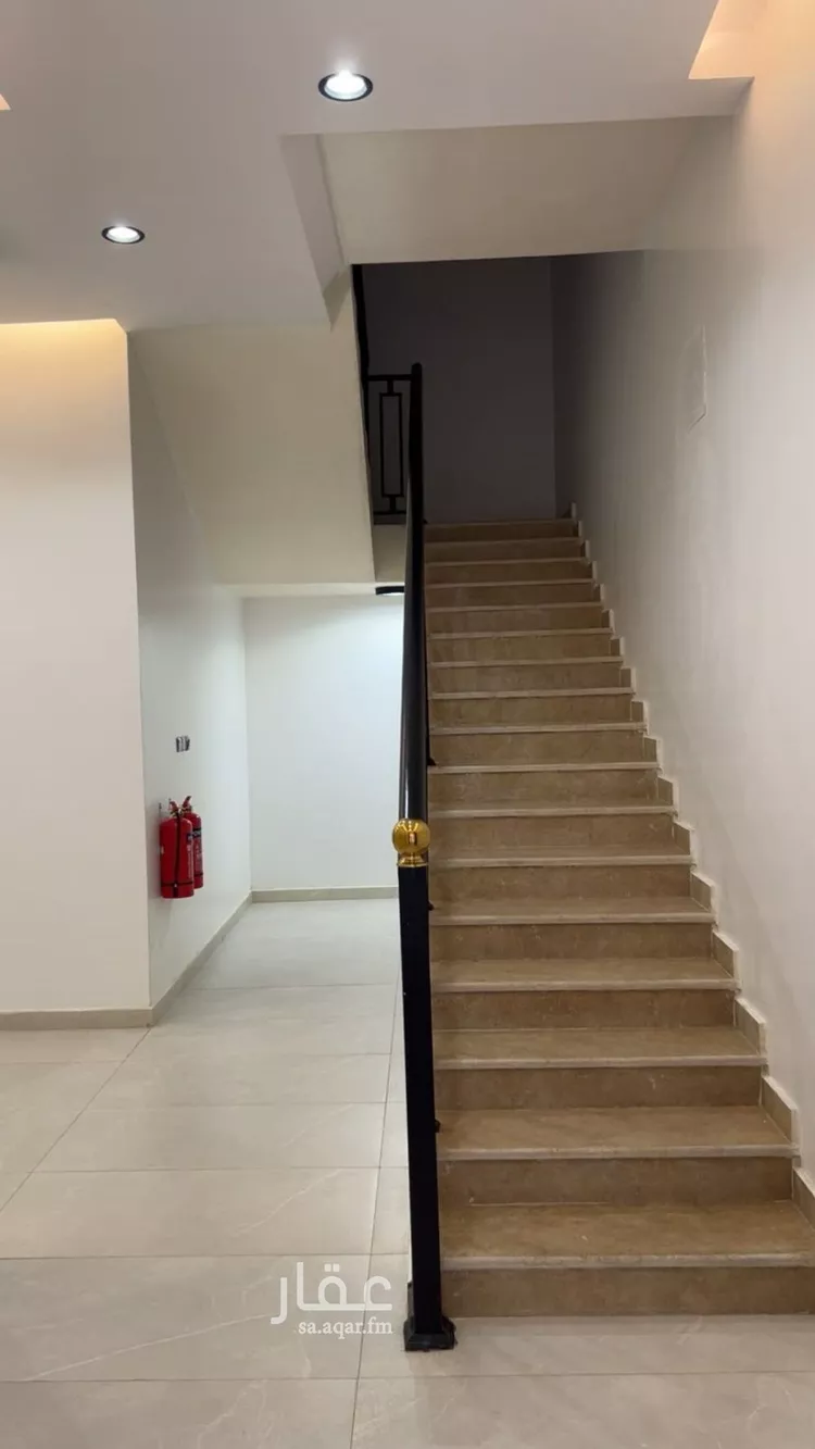 عمارة للإيجار في شارع عثمان بن صدقه, حي طويق, مدينة الرياض, منطقة الرياض 9