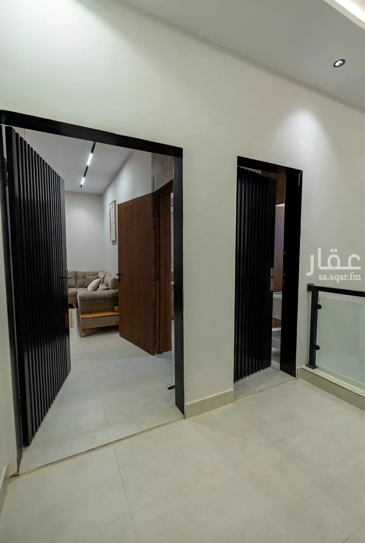 شقة للبيع في شارع إبراهيم رفعت, حي عكاظ, مدينة الرياض, منطقة الرياض صورة 3