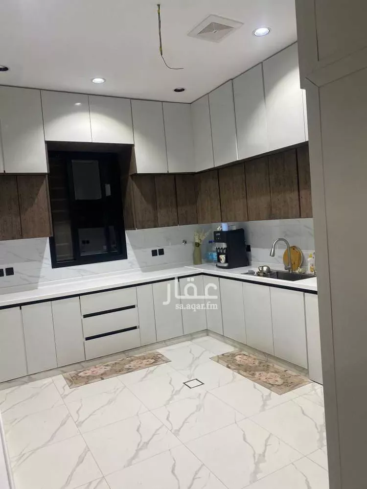 فيلا للبيع في شارع 22311459, حي الزين, مدينة أبها, منطقة عسير صورة 3