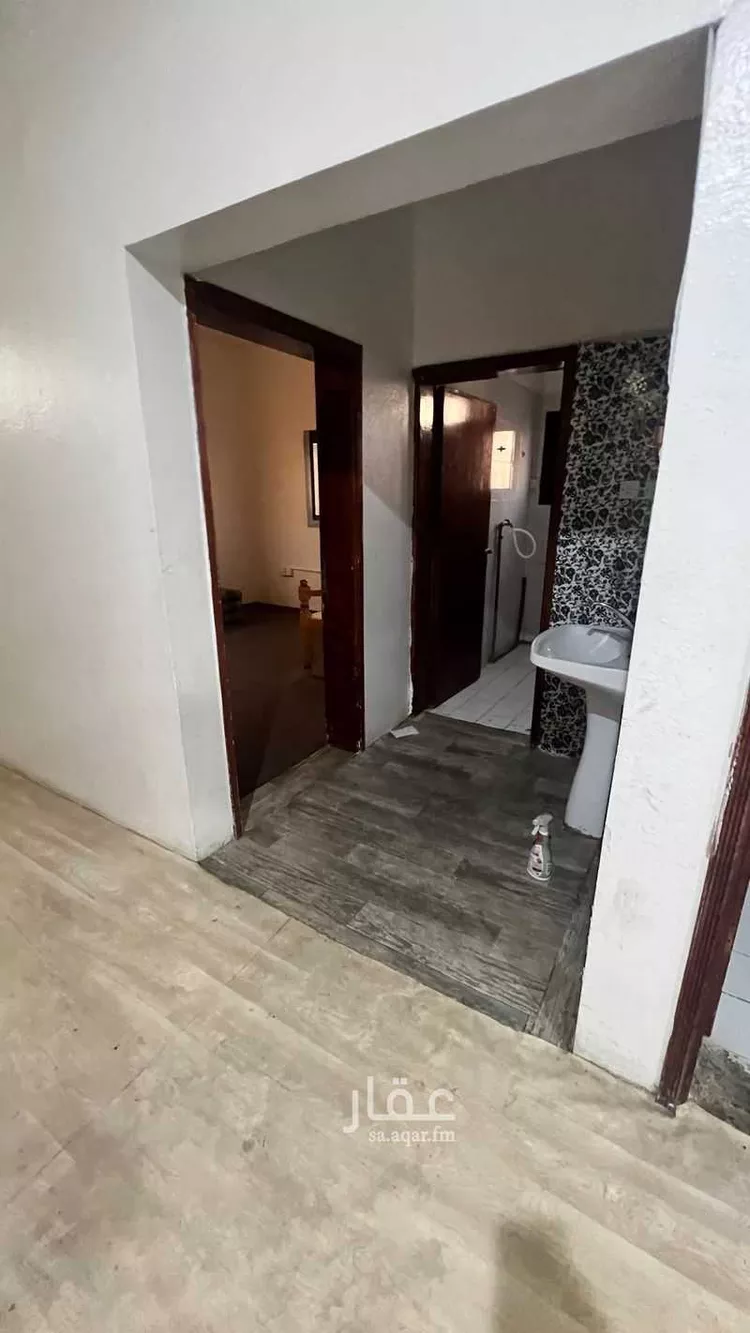 Floor for Rent in Ahad Rufaidah Al Rownah صورة 5